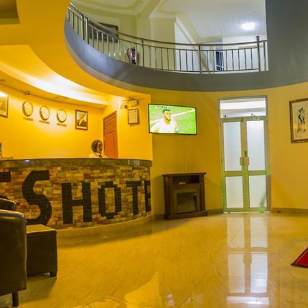 SS Hotel Kampala Bagian luar foto