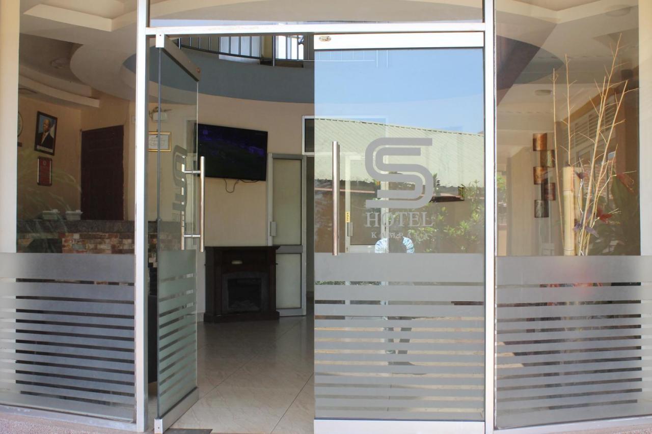 SS Hotel Kampala Bagian luar foto