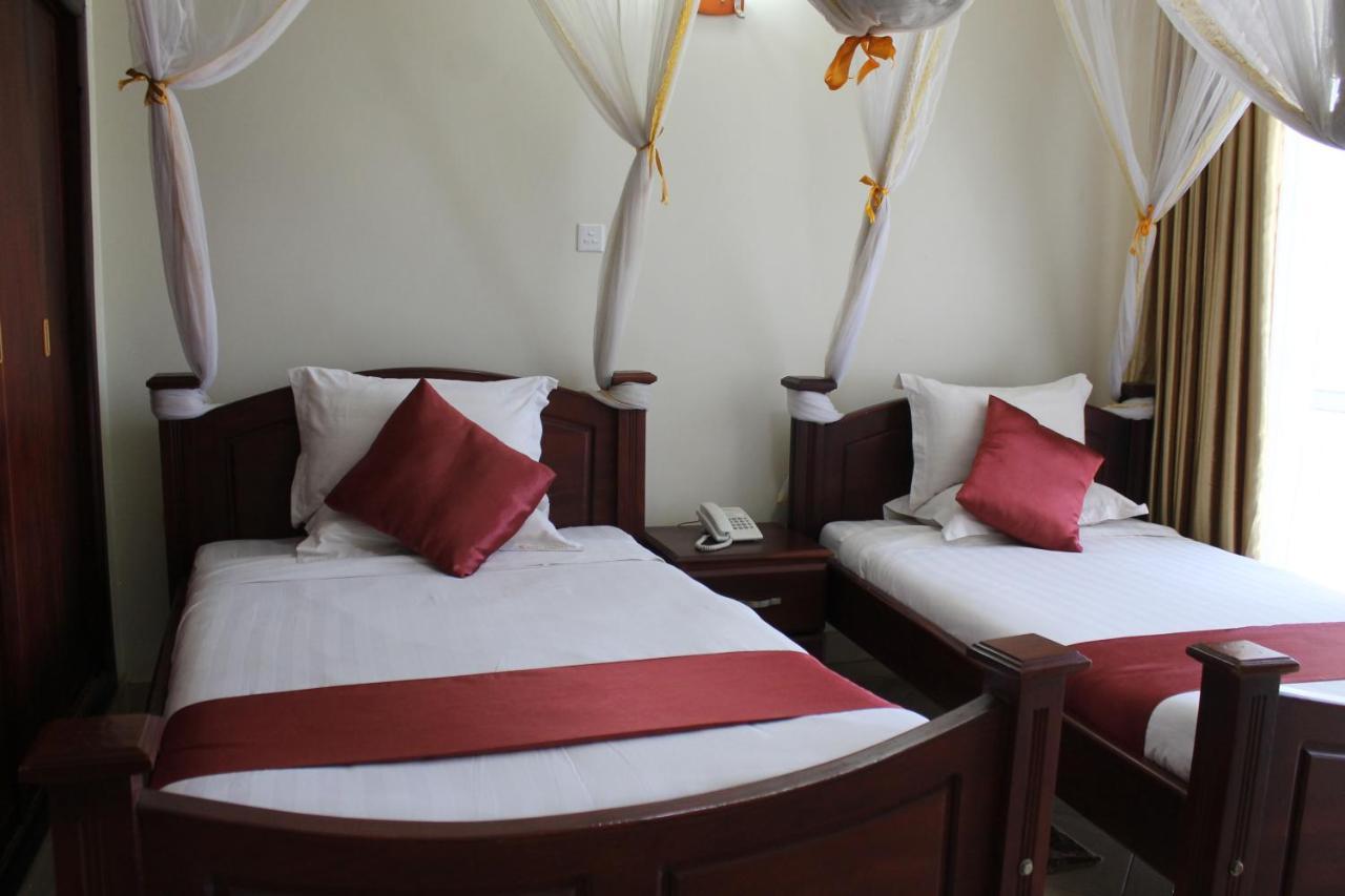 SS Hotel Kampala Bagian luar foto