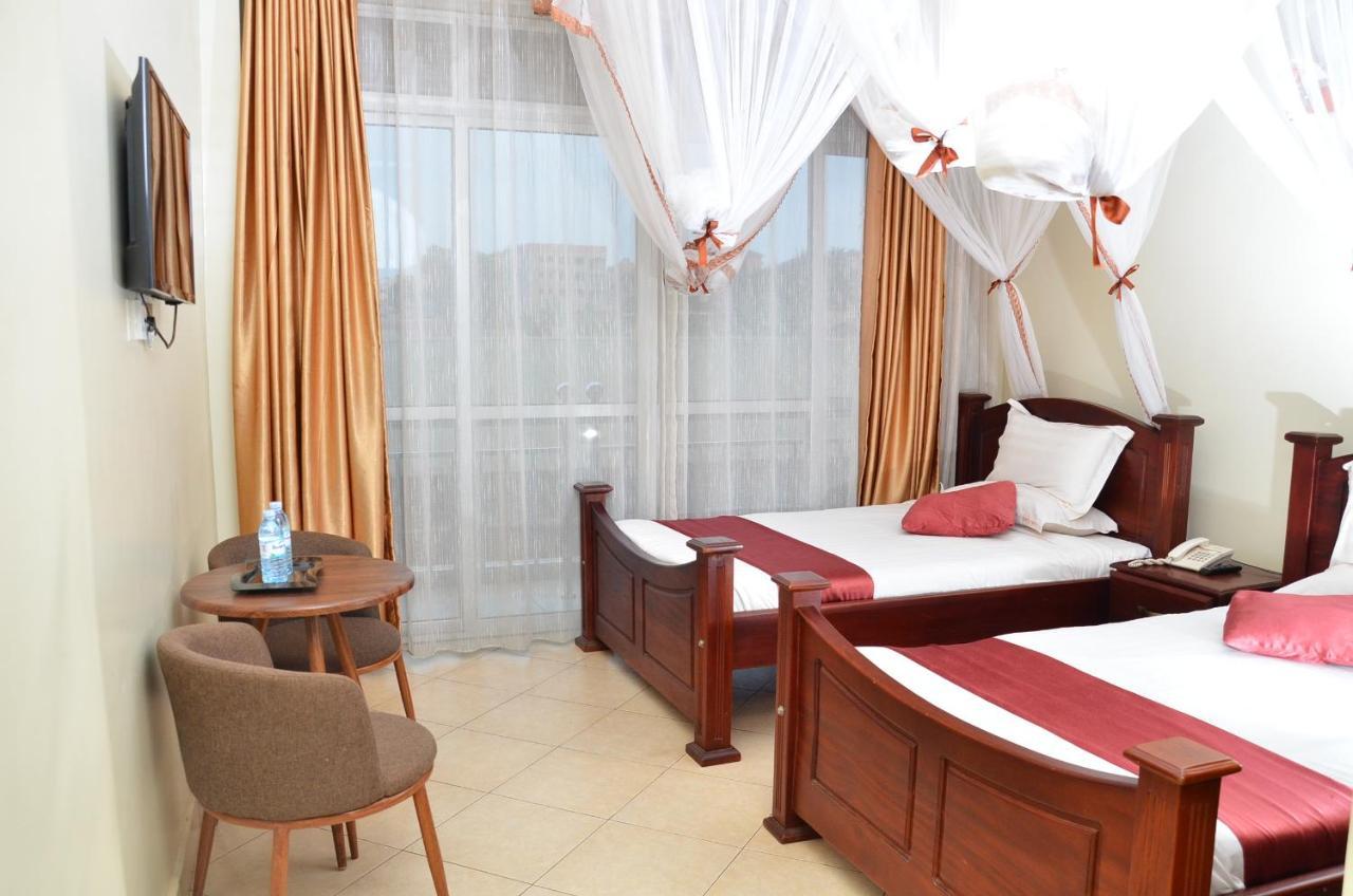SS Hotel Kampala Bagian luar foto