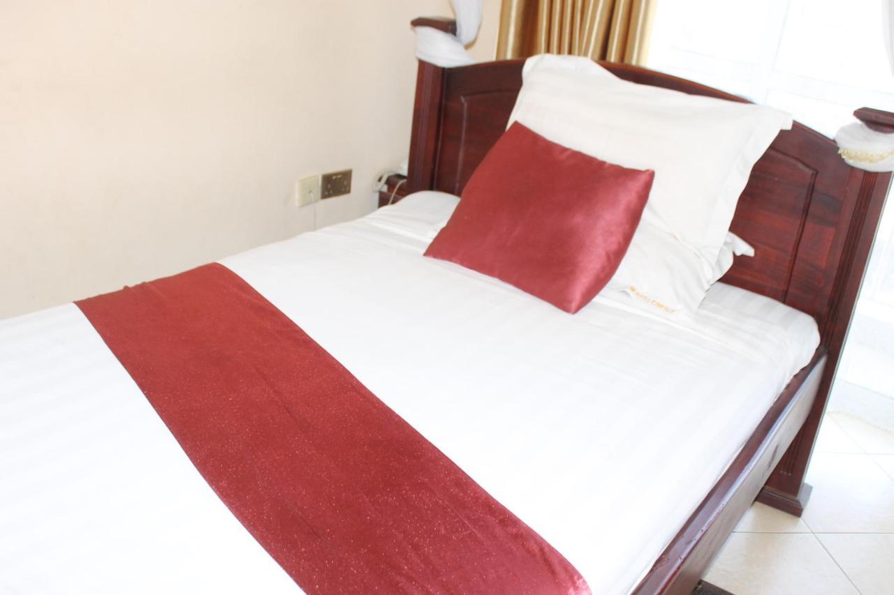 SS Hotel Kampala Bagian luar foto