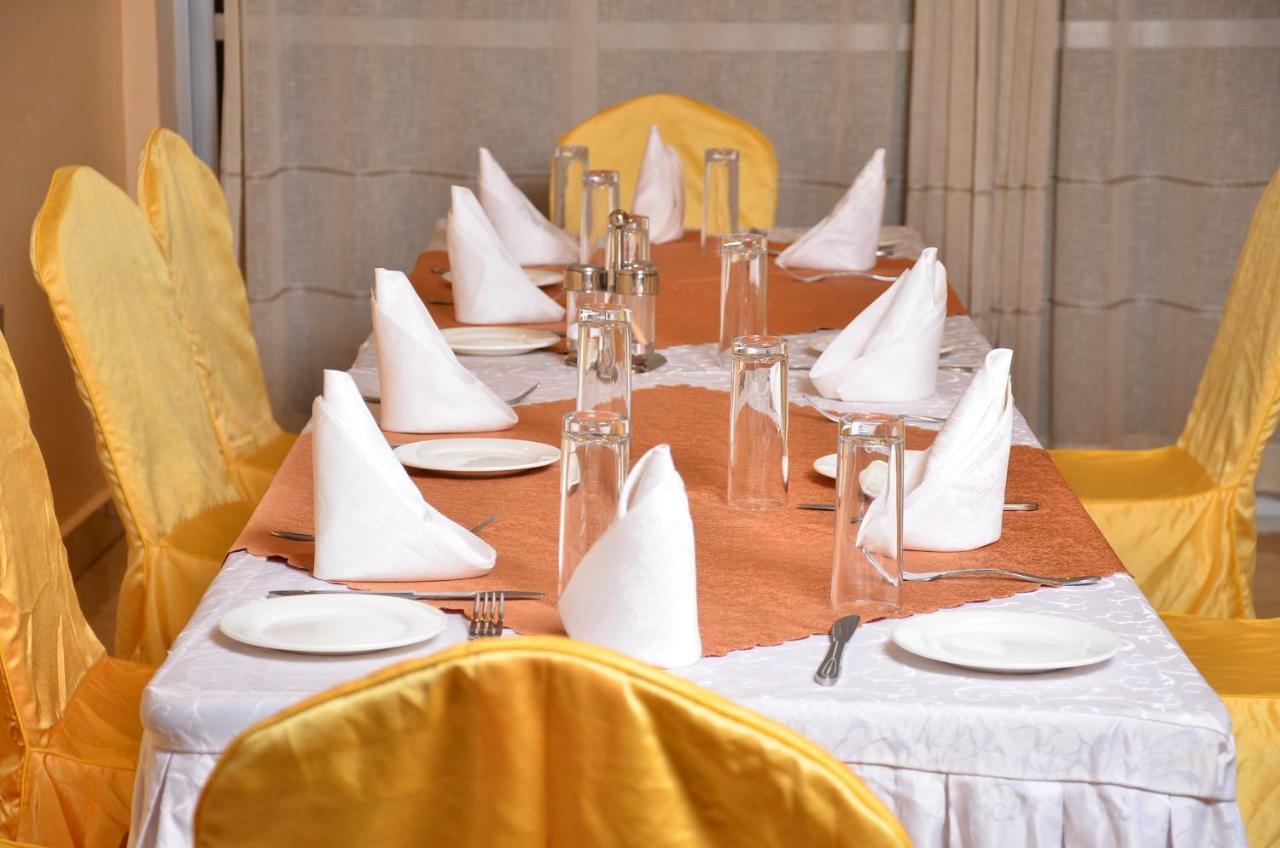 SS Hotel Kampala Bagian luar foto